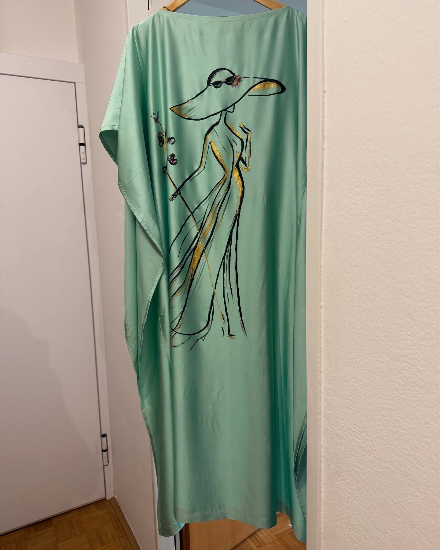 Kaftan v odtenkih mete - slika 2